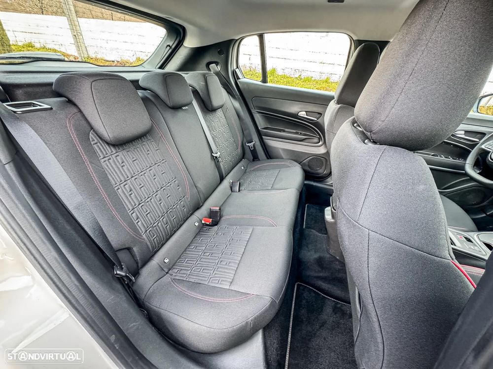 Fiat 600e 54 kWh (RED) - 19