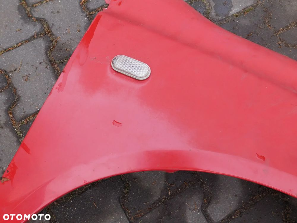 błotnik prawy przód NISSAN MICRA K12 CZERWONY - 5