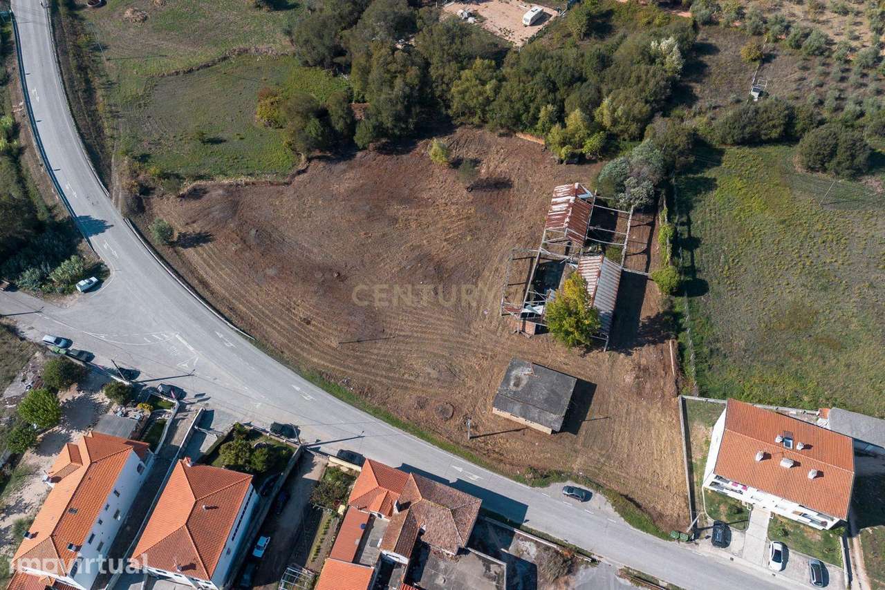Armazém para Recuperação em Miranda do Corvo, Coimbra - Grande imagem: 2/23