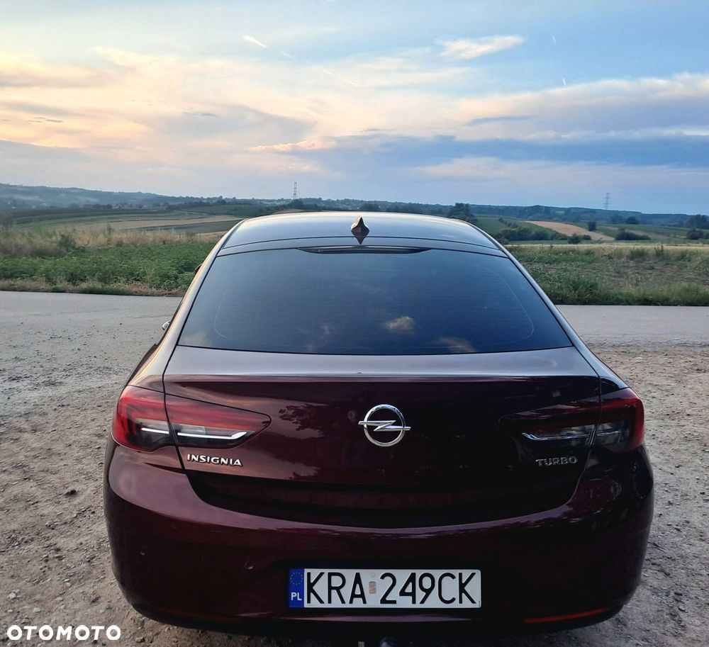 Opel Insignia 1.5 T Elite S&S - 8