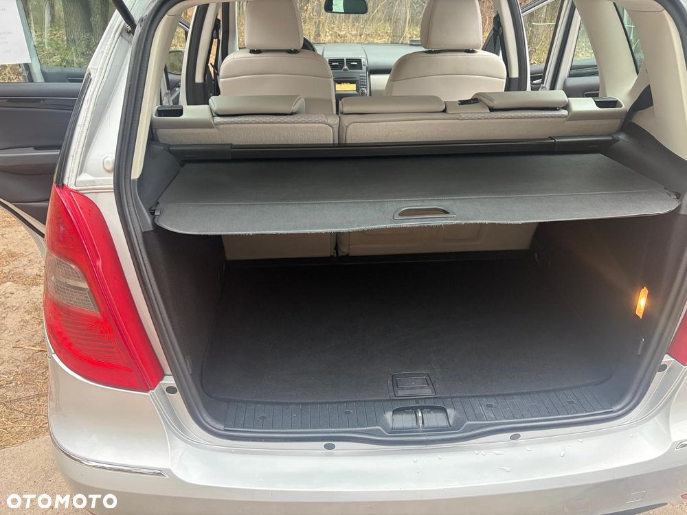 Mercedes-Benz Klasa A 180 CDI Elegance EU5 - 16