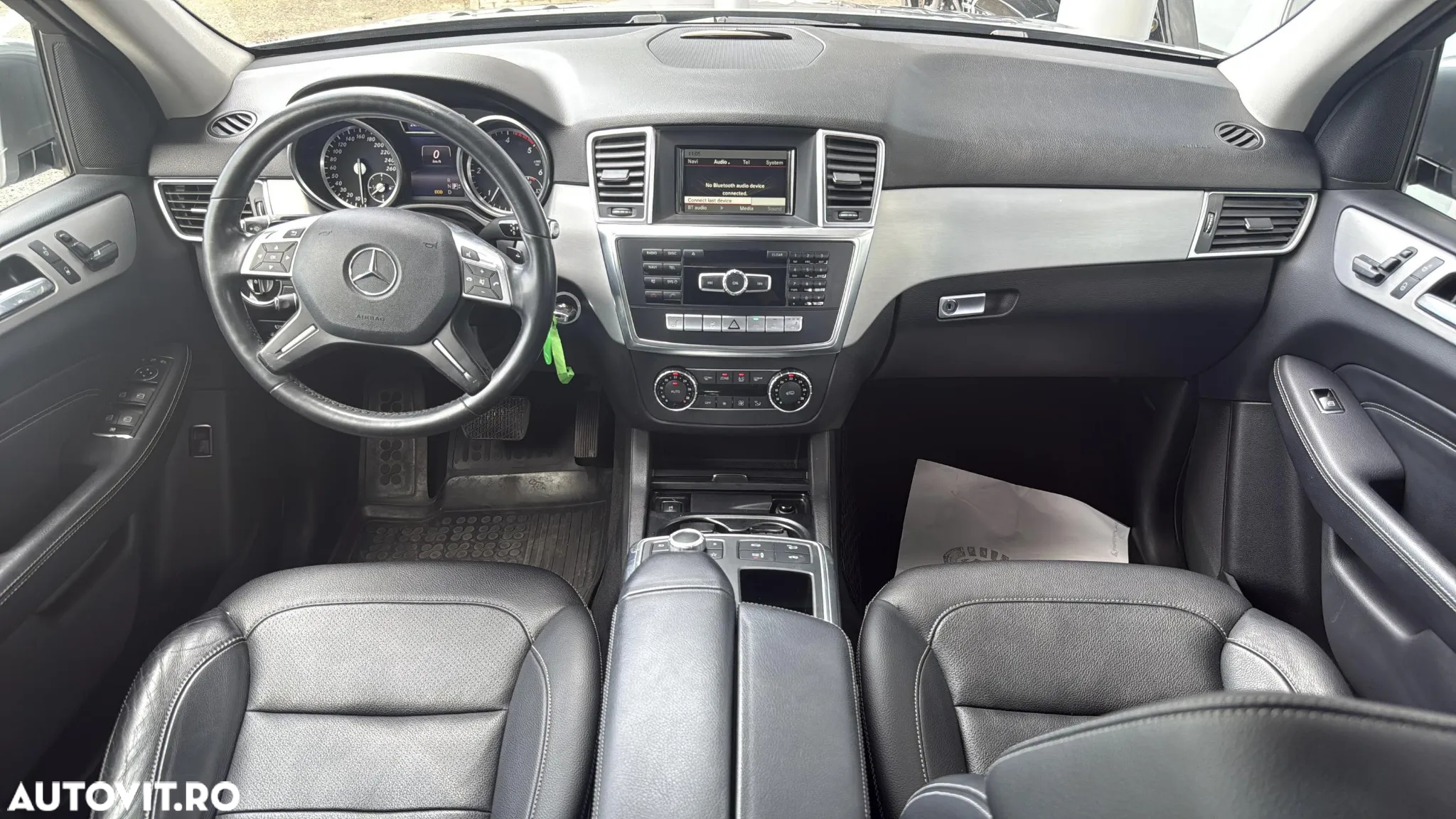 Mercedes-Benz ML - 25