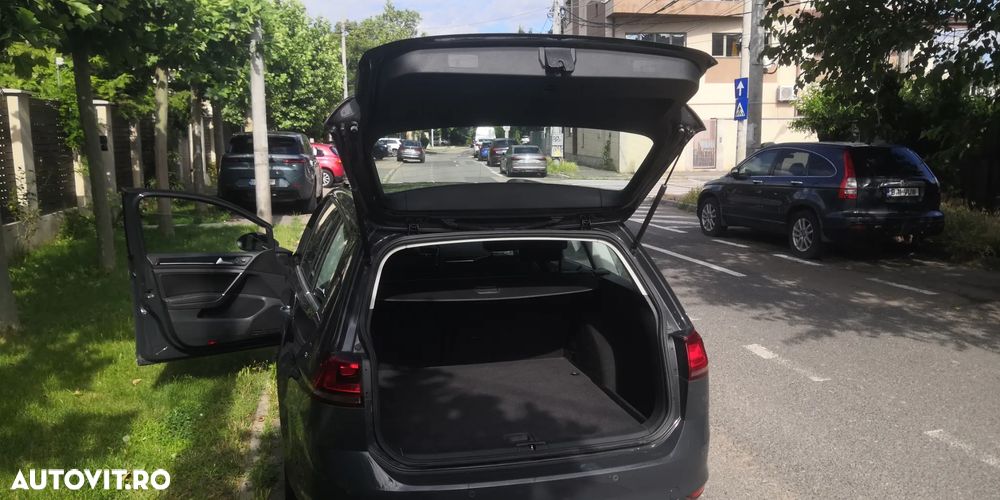 Volkswagen Golf 2.0 TDI (BlueMotion Technology) DSG Highline - 4