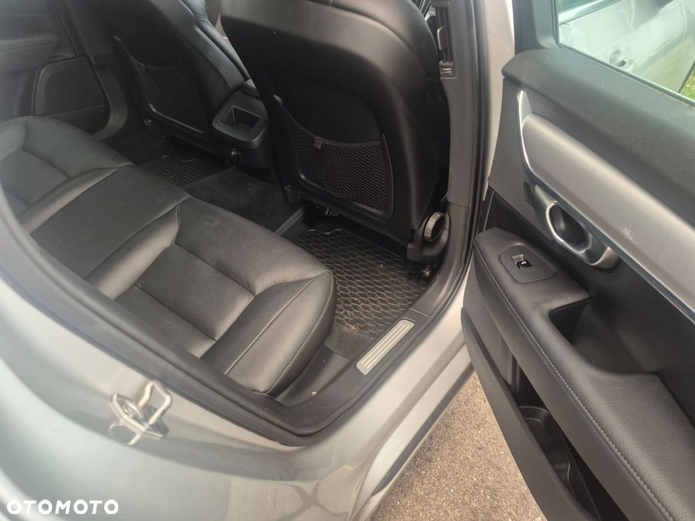 Volvo V90 D4 Geartronic Momentum - 12
