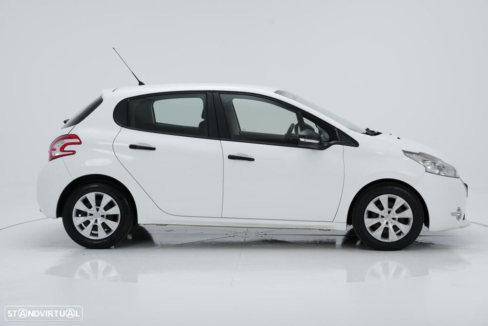 Peugeot 208 1.4 HDi Access - 2