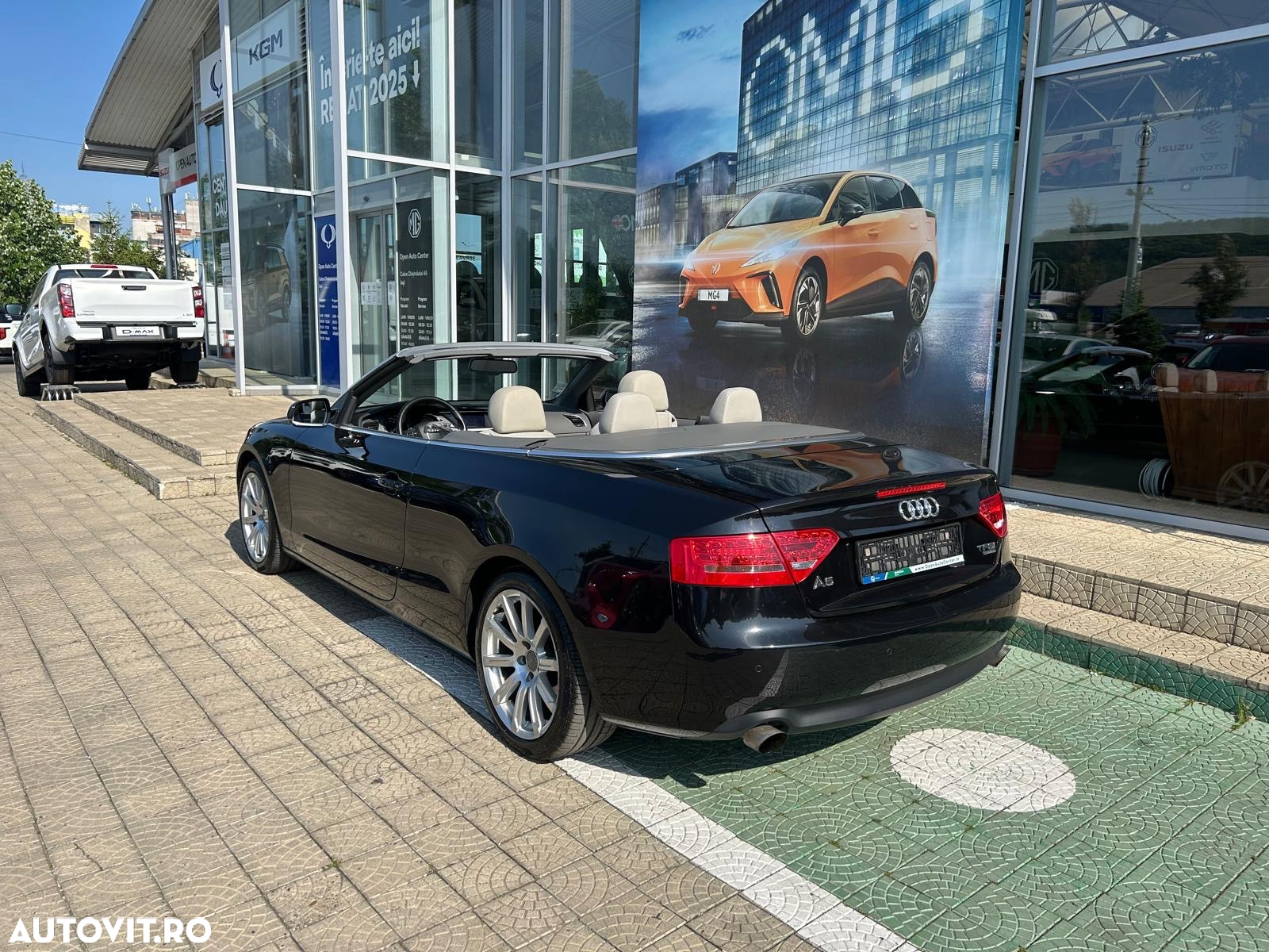 Audi A5 Cabrio 2.0 TFSI quattro S-tronic - 8