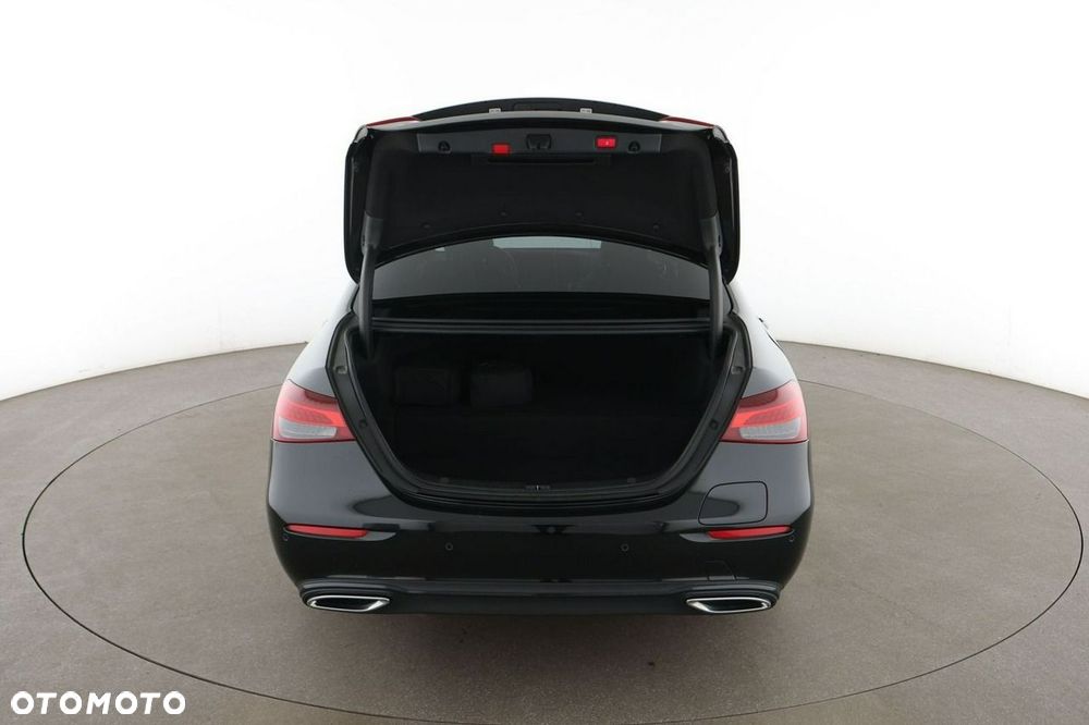 Mercedes-Benz Klasa E 300 9G-TRONIC Avantgarde - 20