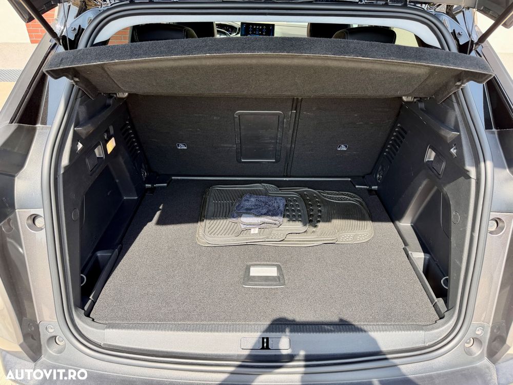 Peugeot 3008 1.5 BlueHDI 130 S&S EAT8 Allure - 22