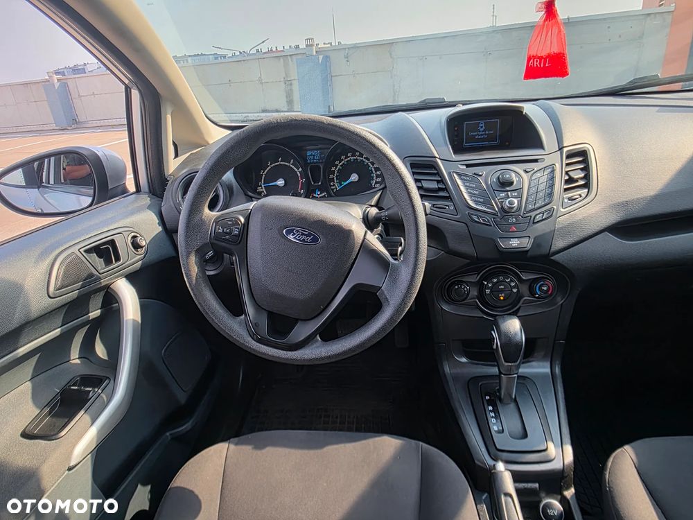 Ford Fiesta - 6