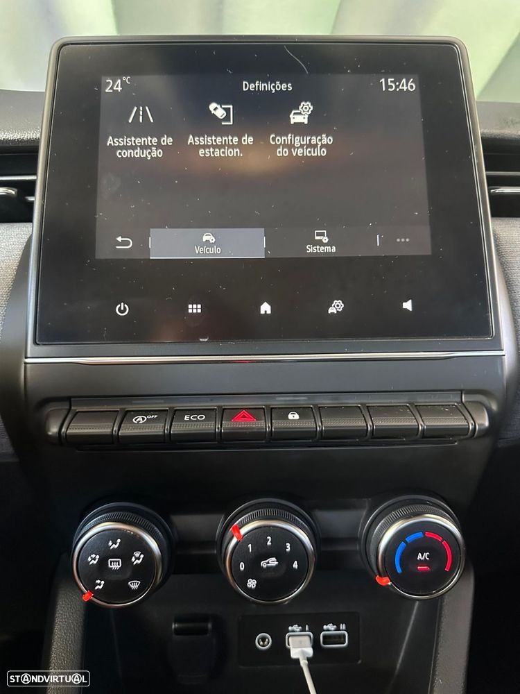 Renault Clio 1.0 TCe Techno - 12