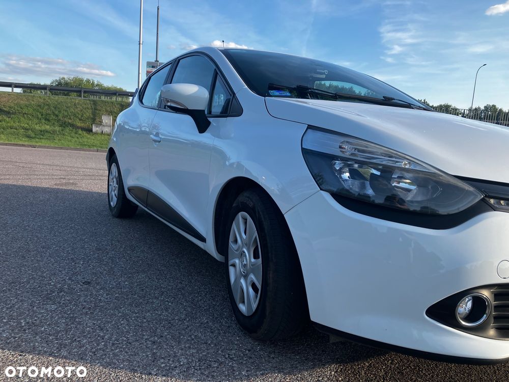 Renault Clio - 10
