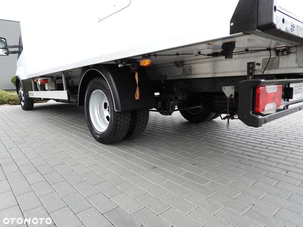 Iveco DAILY 35C16 CHŁODNIA KONTENER -1*C ZASILANIE 230V TEMPOMAT NAWIGACJA BLIŹNIACZE KOŁA KLIMATYZACJA  160KM - 18