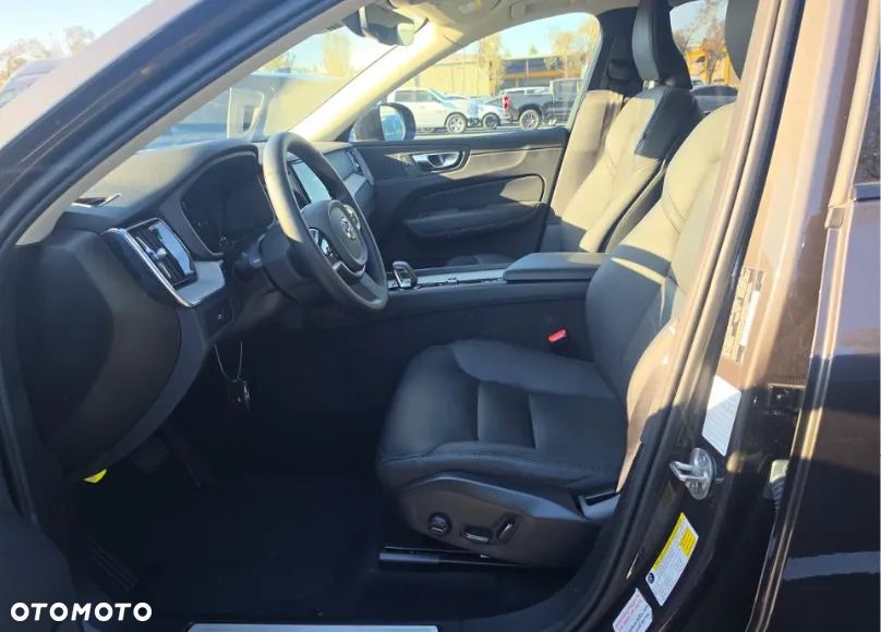 Volvo XC 60 B5 B AWD Plus Bright - 7
