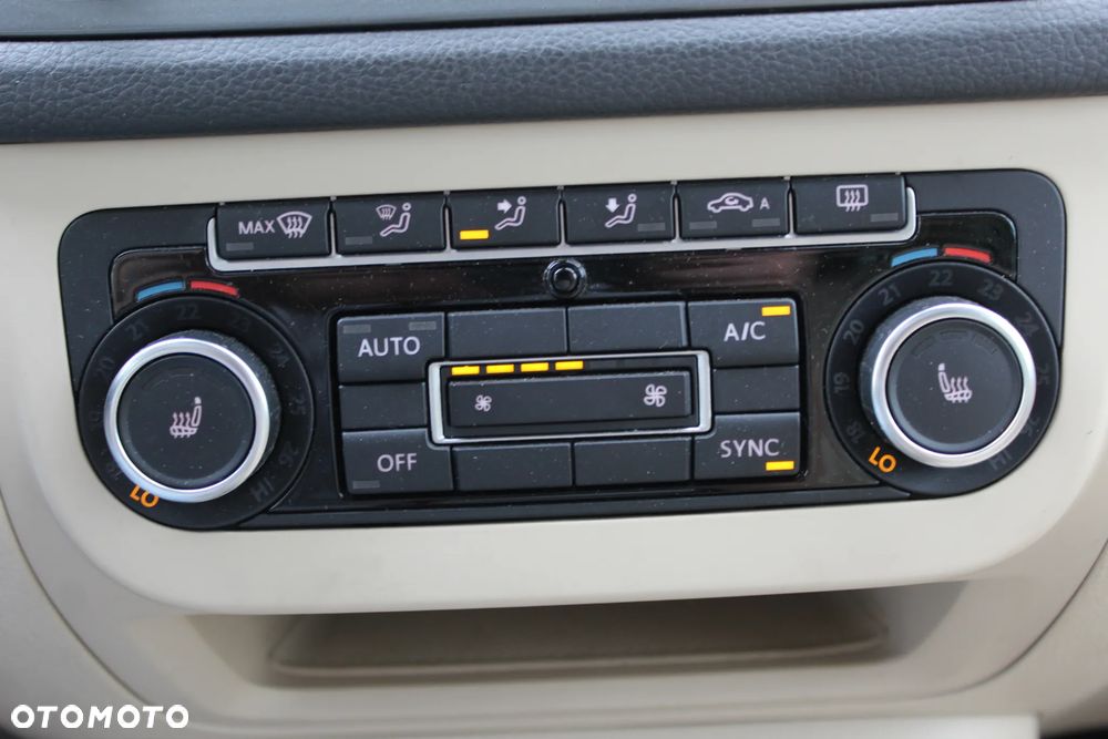 Volkswagen Tiguan 2.0 TDI DPF BlueMotion Technology Team - 25