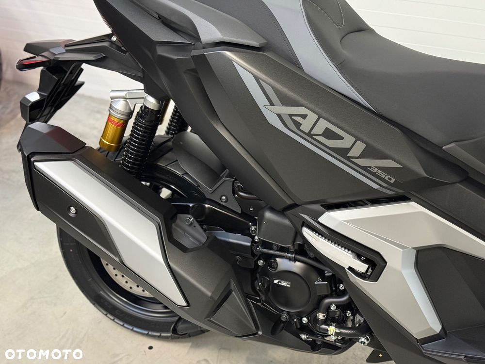 Honda ADV350 - 13