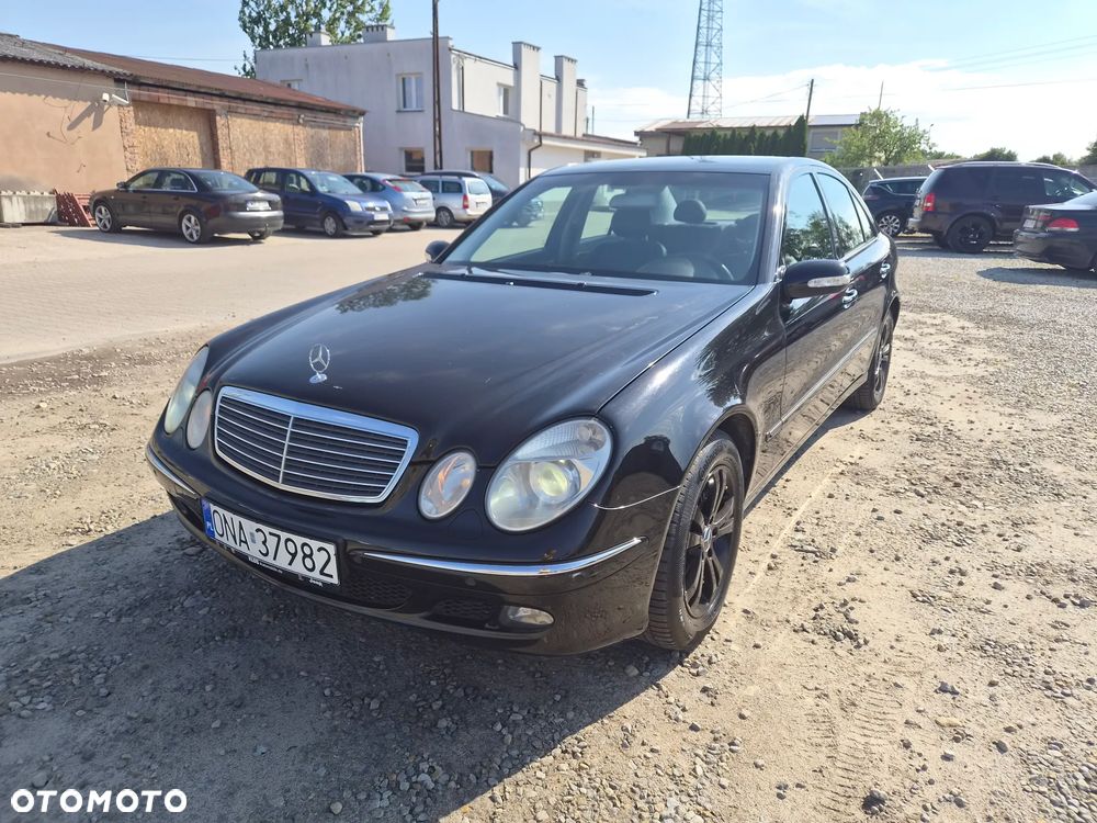 Mercedes-Benz Klasa E 320 4-Matic Elegance - 3