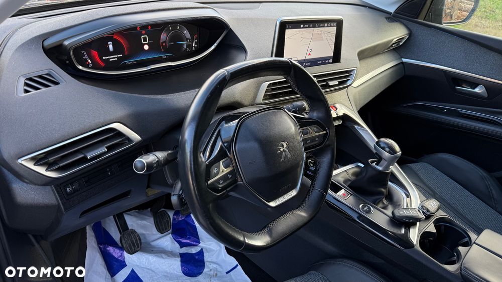 Peugeot 3008 1.6 BlueHDi Allure S&S - 5