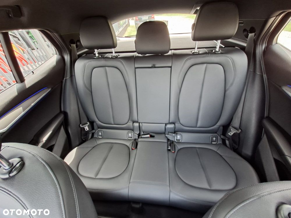 BMW X2 - 38
