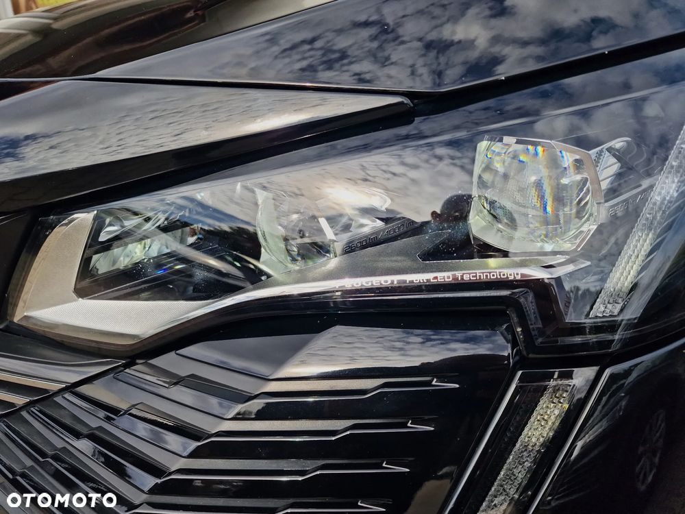 Peugeot 3008 1.5 BlueHDi GT S&S EAT8 - 13
