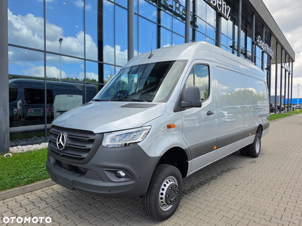 Mercedes-Benz Sprinter - 1