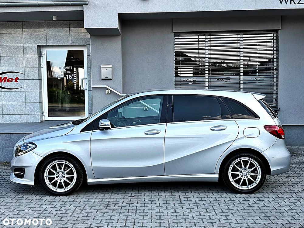 Mercedes-Benz Klasa B 180 AMG Line - 6