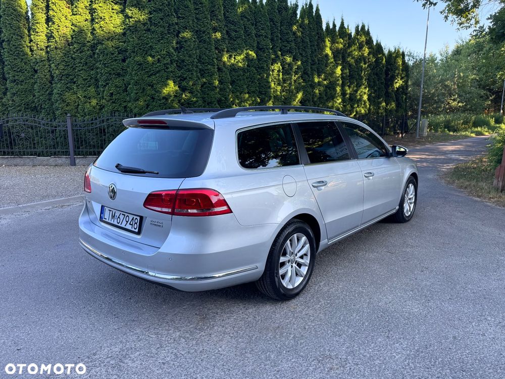 Volkswagen Passat 2.0 TDI Sportline - 15