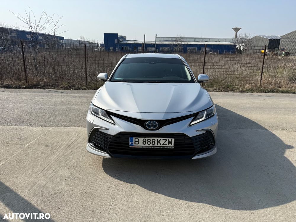 Toyota Camry 2.5 Exclusive - 8