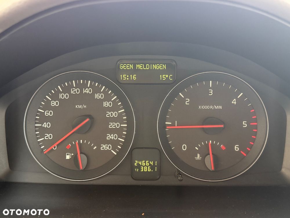 Volvo V50 1.6D - 8