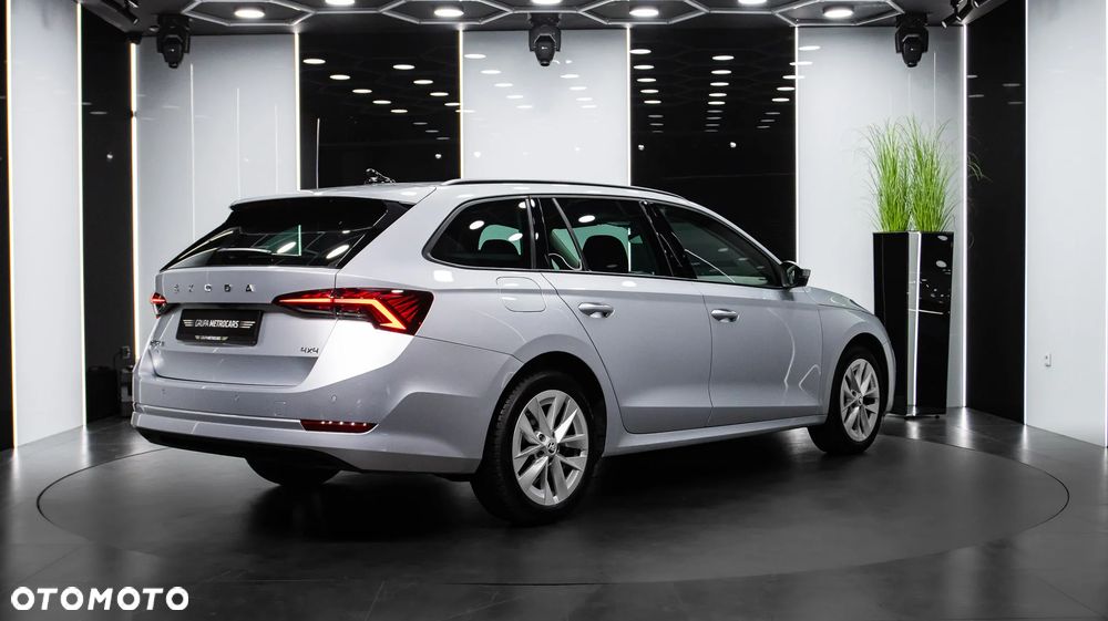 Skoda Octavia 2.0 TDI 4x4 Ambition DSG - 7