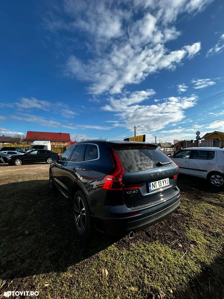Volvo XC 60 - 8