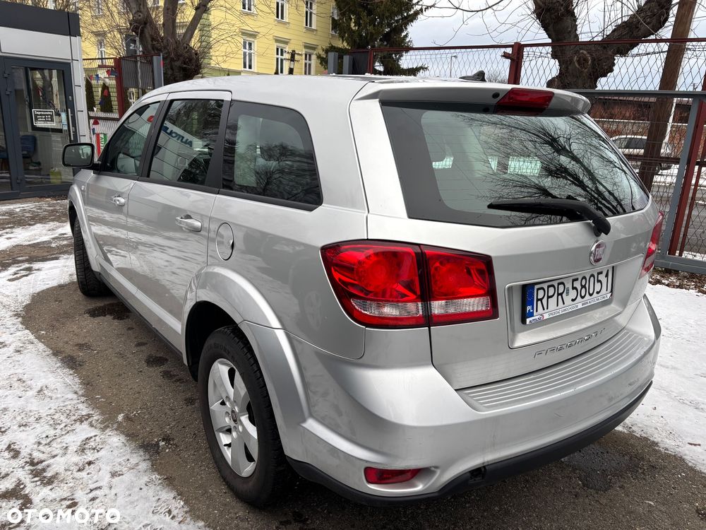 Fiat Freemont 2.0 Multijet 16V DPF Urban - 13