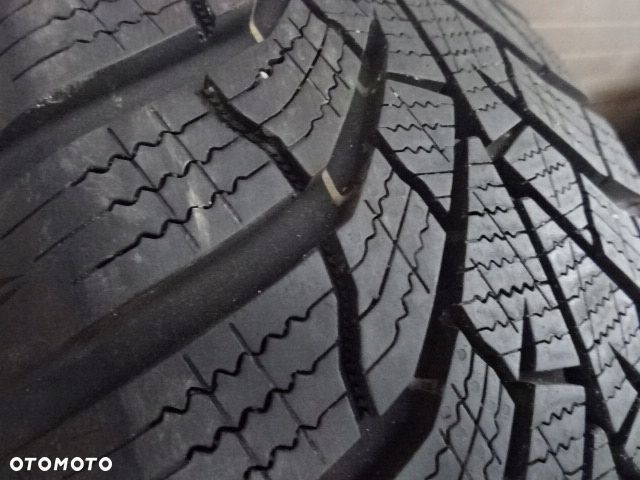 195/65/R15 91T KUMHO WINTER CRAFT WP52 - 3