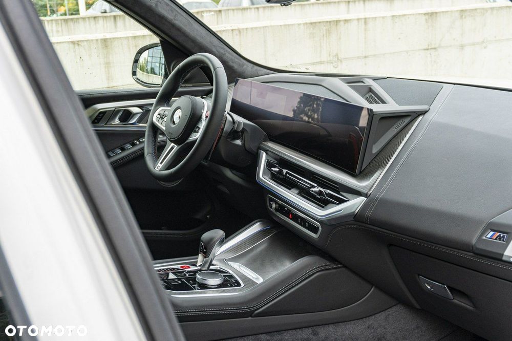 BMW XM 50e PHEV sport - 33