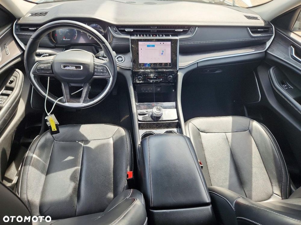 Jeep Grand Cherokee - 5