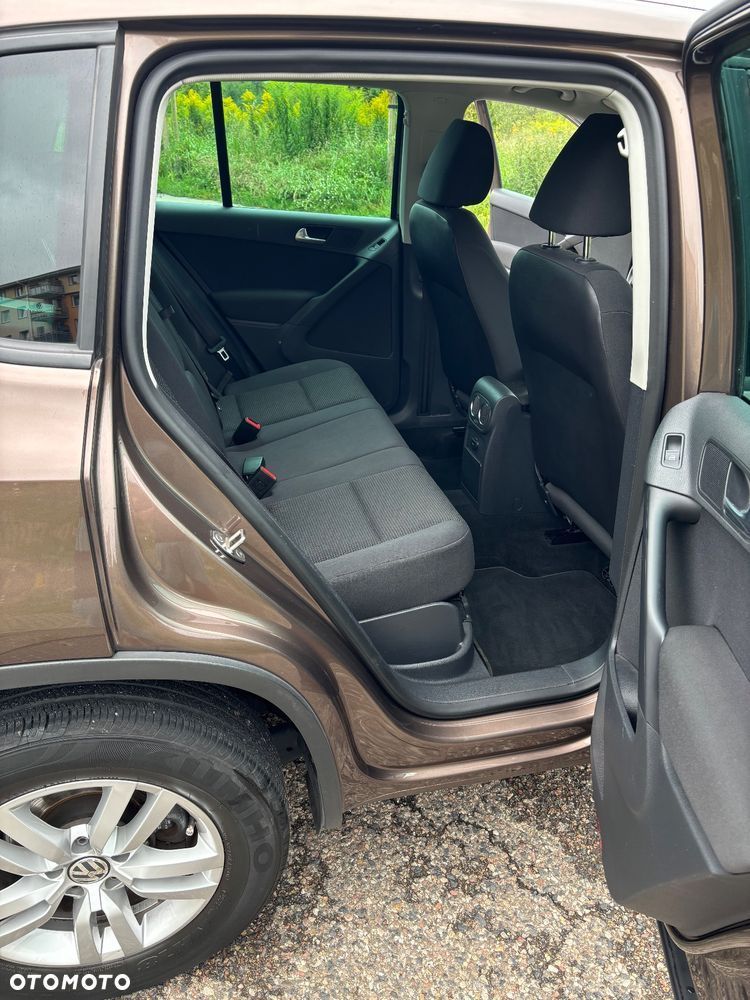 Volkswagen Tiguan 2.0 TDI DPF BlueMotion Technology Exclusive - 4