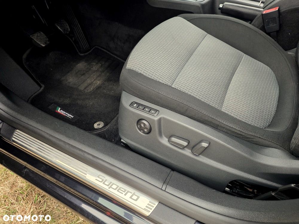 Skoda Superb 1.8 TSI Active - 13
