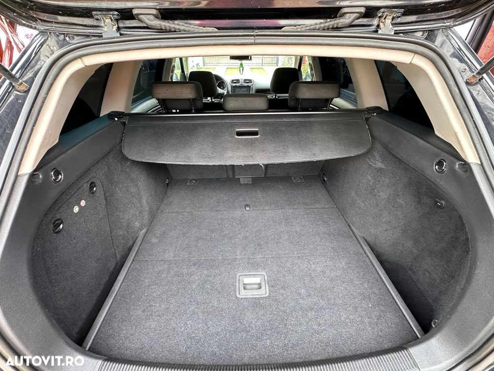 Volkswagen Golf 1.6 TDI BMT Comfortline - 10