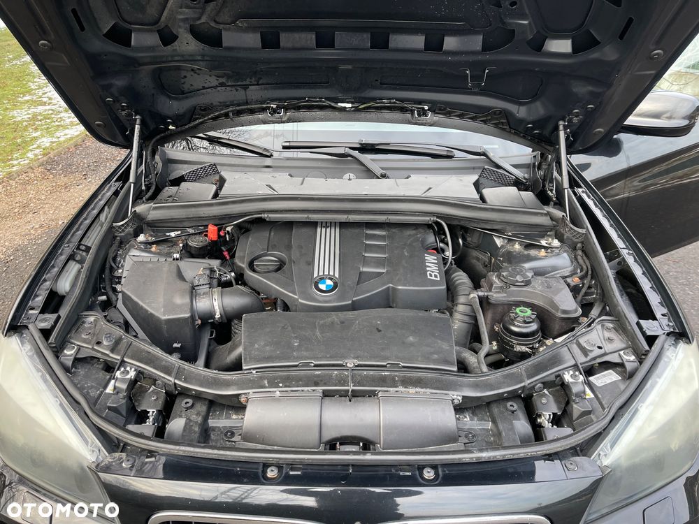 BMW X1 xDrive20d - 11