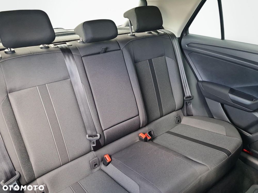 Volkswagen T-Roc 1.5 TSI Life - 25