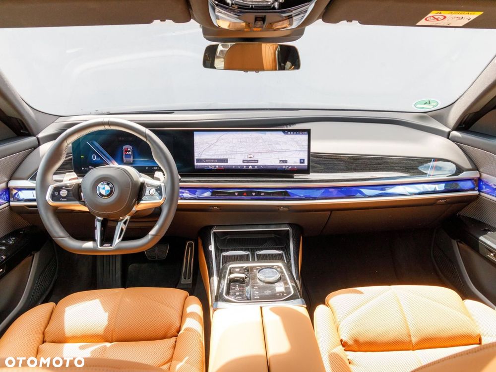BMW Seria 7 - 10