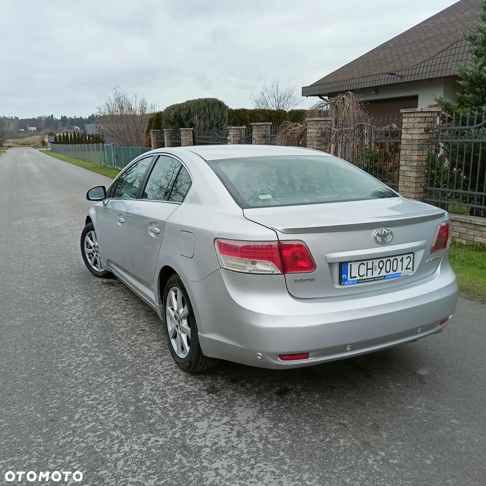 Toyota Avensis 2.0 D-4D Edition - 1