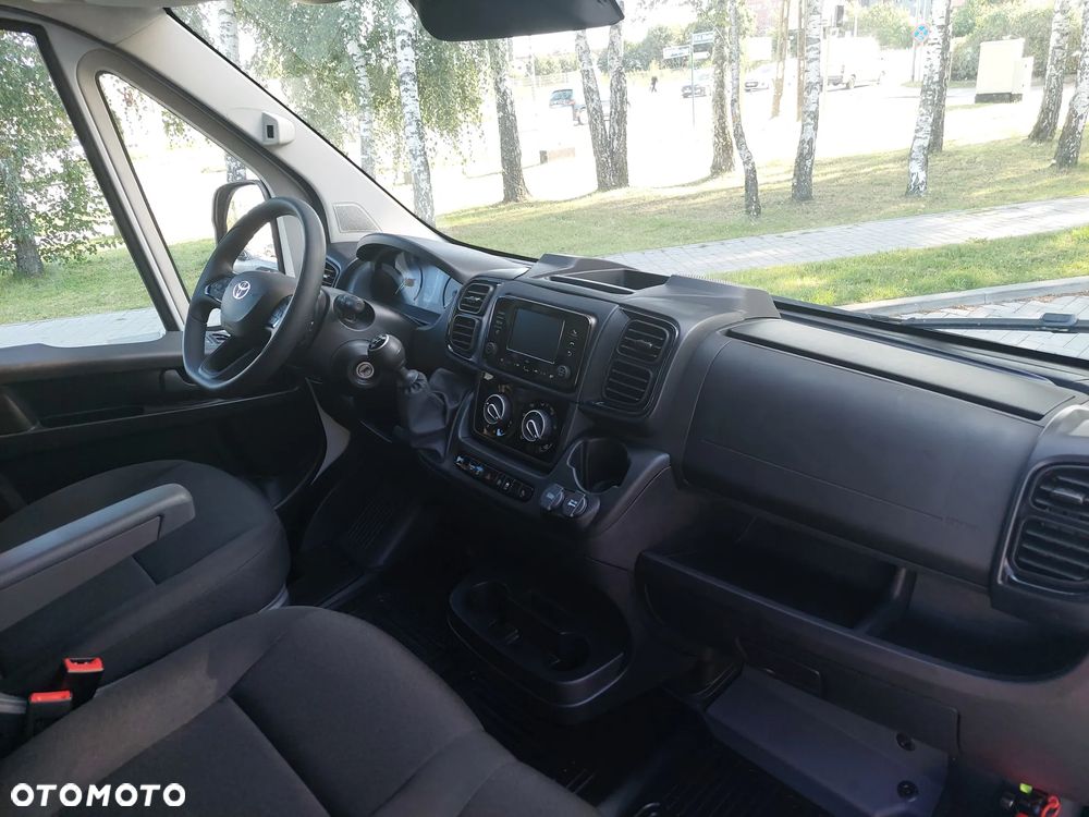 Toyota Proace MAX - 23