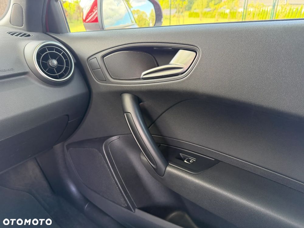 Audi A1 3-drzwiowe 1.6 TDI S line Sportpaket - 21