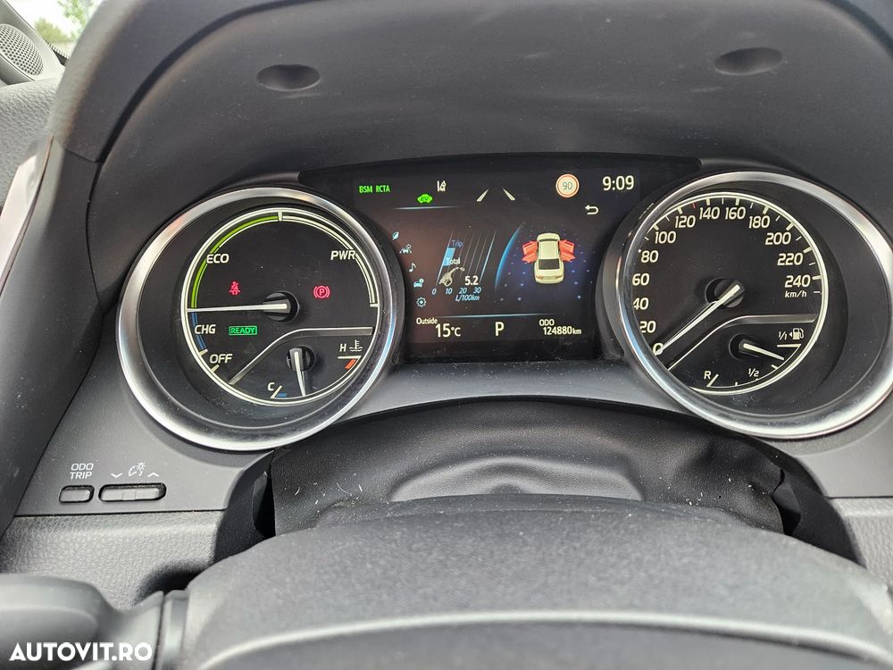 Toyota Camry 2.5 Exclusive - 11