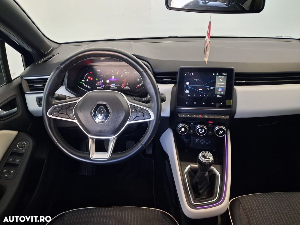 Renault Clio V 1.0 TCe 90 Techno - 17