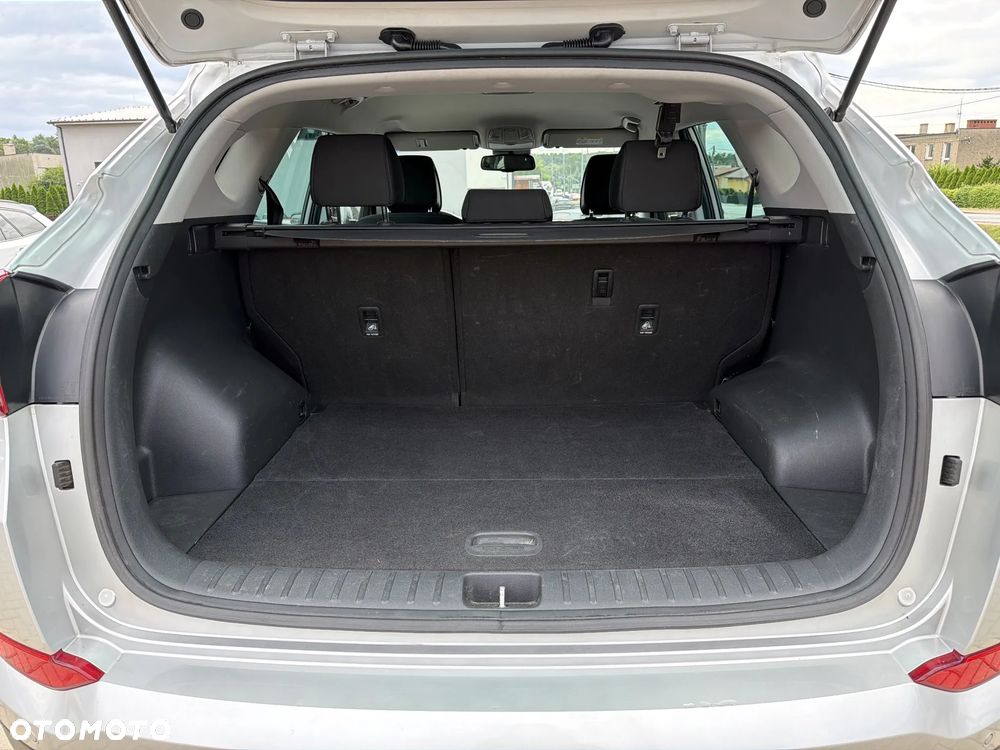 Hyundai Tucson 1.6 GDI BlueDrive Comfort 2WD - 18