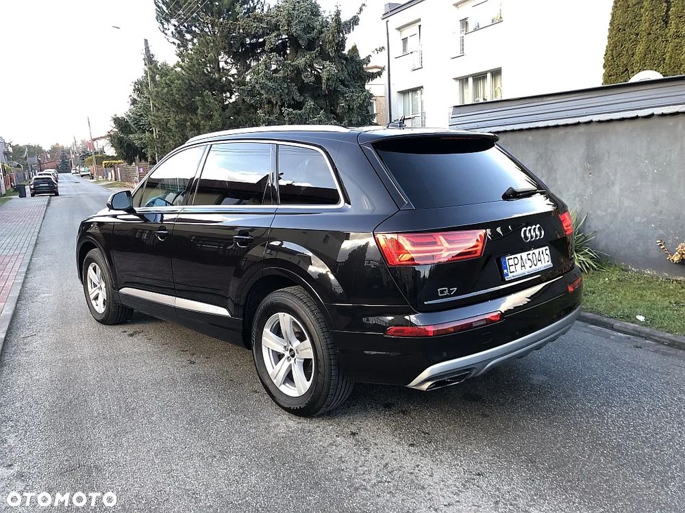 Audi Q7 - 7