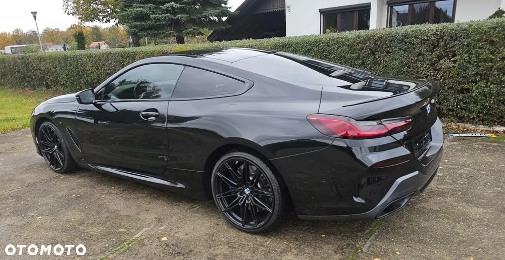 BMW Seria 8 - 15