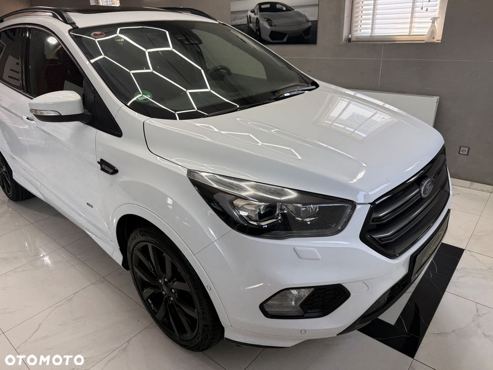 Ford Kuga 2.0 TDCi 4x4 ST-Line - 10