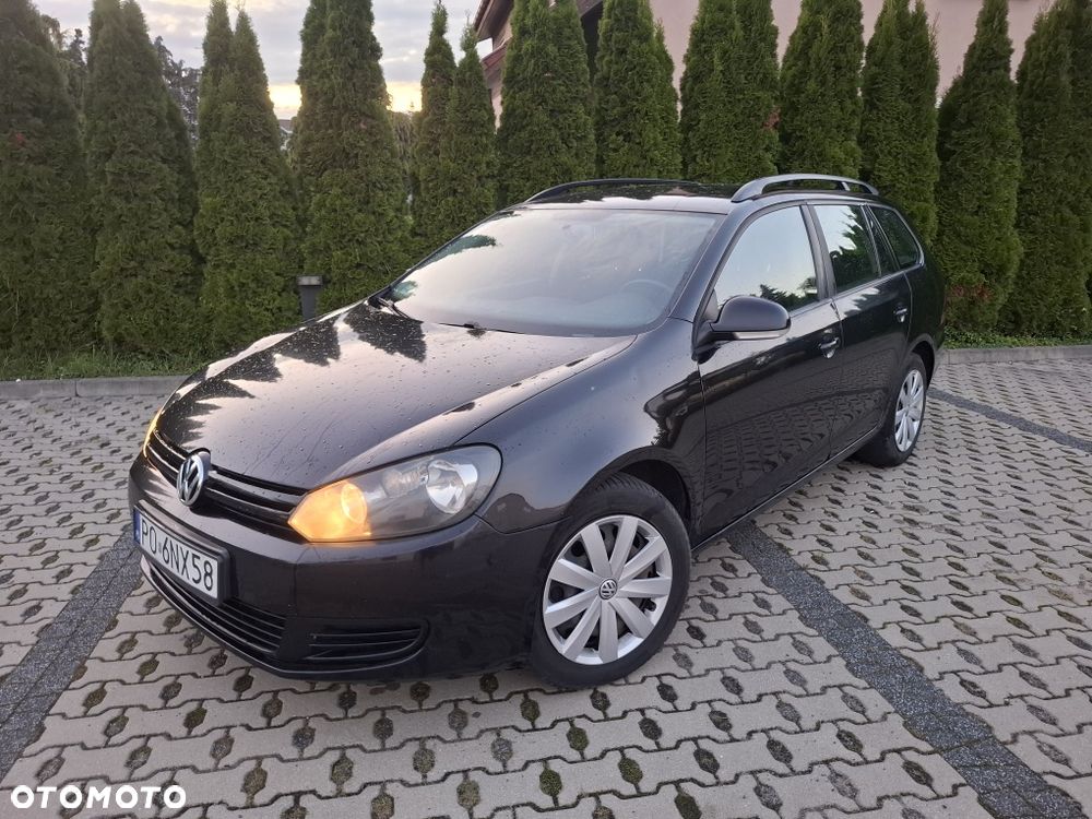 Volkswagen Golf - 1